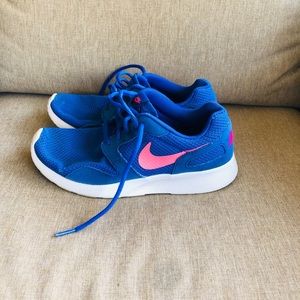 Wmns Nike Kaishi Blue Pink Womens Running Sneakers